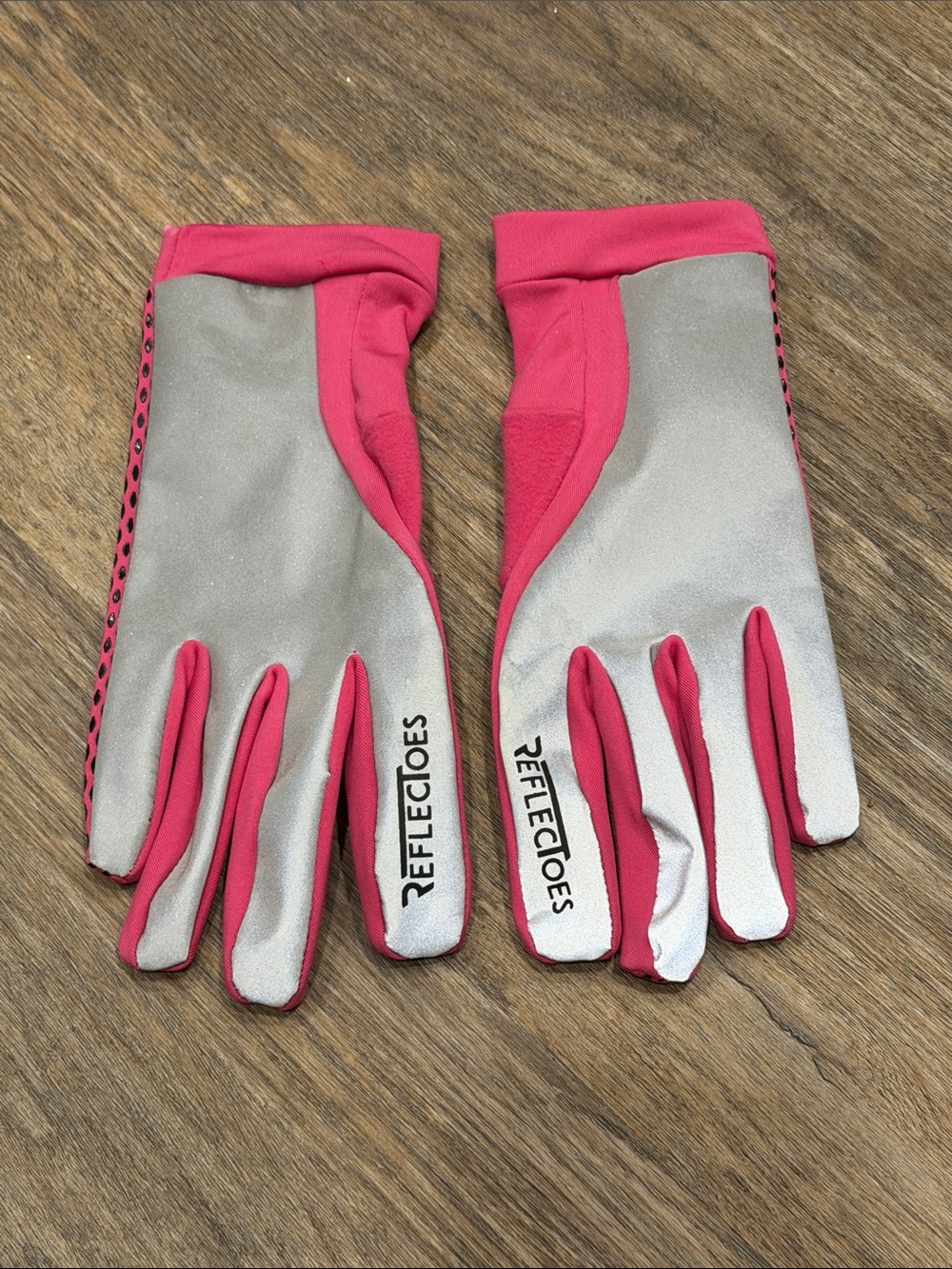 ReflectoES Pink and Silver Reflective Gloves